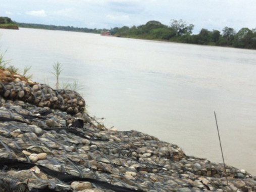 control de erosion en rios y playas con geomembranas