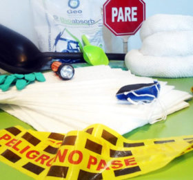 kits para control de derrames de hidrocarburos, aceites y sustancias peligrosas